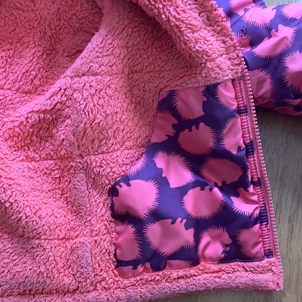 Patagonia | Hedgehog Reversible Winter Coat - Picture 6 of 6